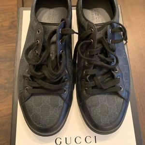 Black Gucci Sneaker